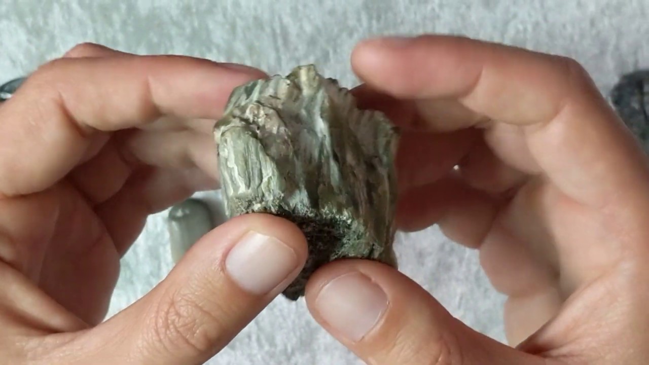 propiedades de la piedra ojo de gato